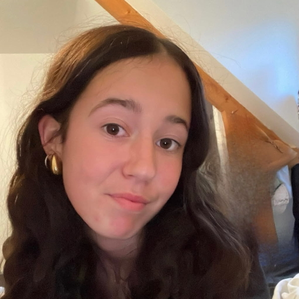 Ynes - Prof de soutien scolaire - Bruz