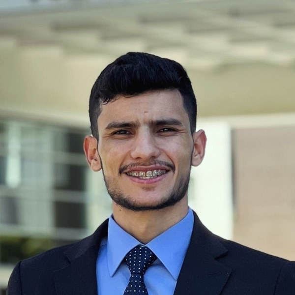 Ilyas - Prof de comptabilité - Nador