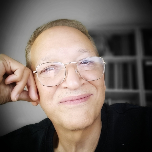 Ricardo - Spanish tutor - Chesterfield