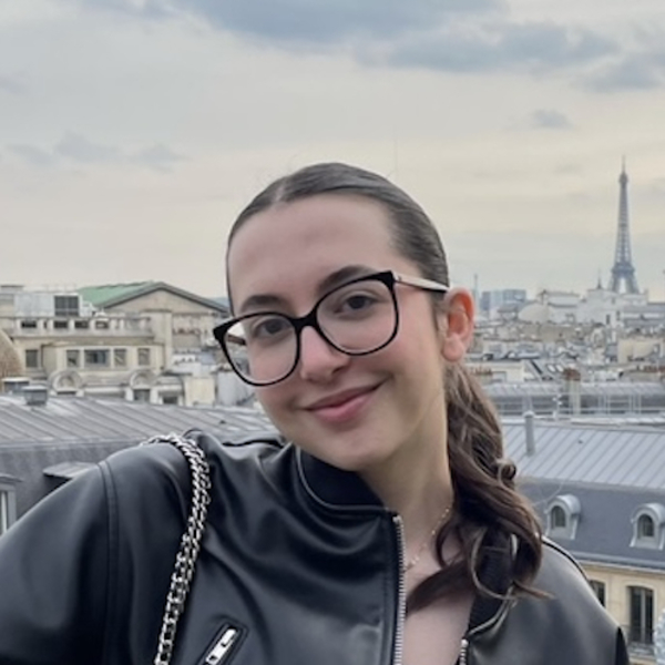 Clemence - Prof d'anglais - Villeurbanne