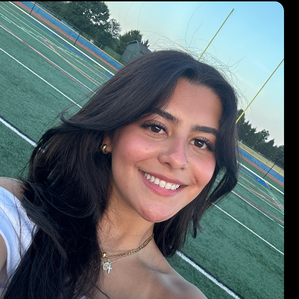 Daniela - Spanish tutor - Davie