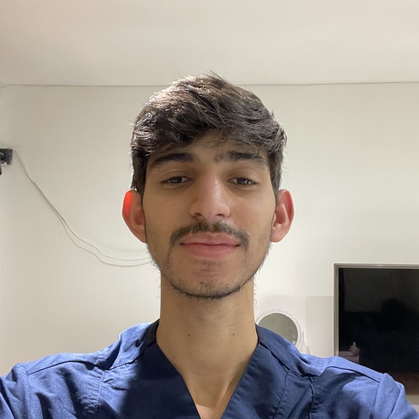 Diego - profesor de biología celular - Bogotá