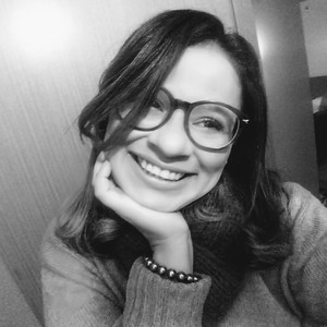 Jaqueline - Professor de iniciação à informática - Vida Nova