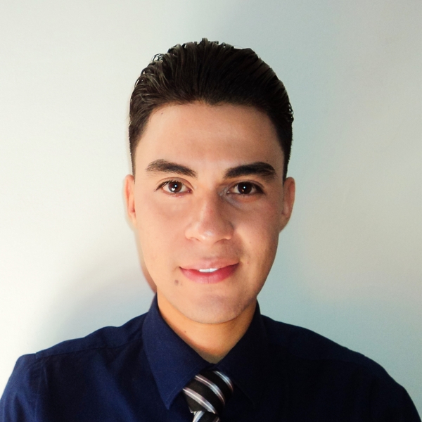Abraham - Profesor de química - Chihuahua