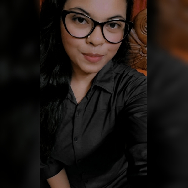 Ishita - Bengali tutor - Kolkata