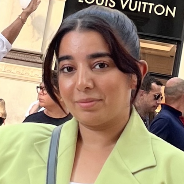 Halima - Prof d'orthographe - Castres