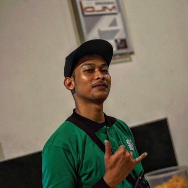 Muhammad - Guru teknik mesin - Malang