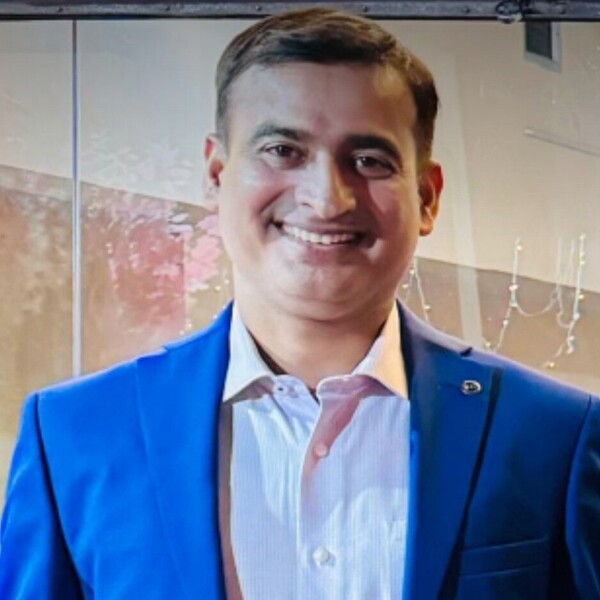 Jayant - Management accounting teacher - Ranchi