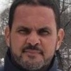 André - Prof de viola - Alphaville Empresarial