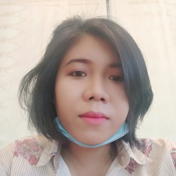 Ayu - Guru matematika - Palembang