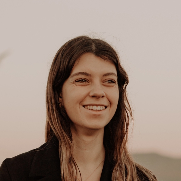 Ema - Prof de communication - Toulouse