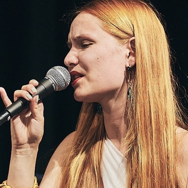 Maja - Keyboardlehrerin - Nürnberg