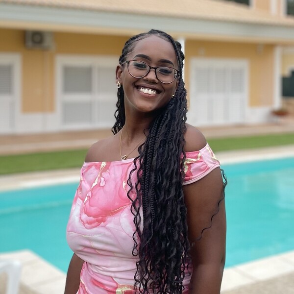 Janete - Professor de cabeleireiro - Setúbal