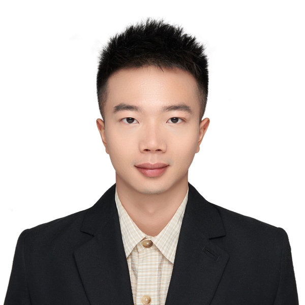 Yiyuan - Prof de chinois - Croix