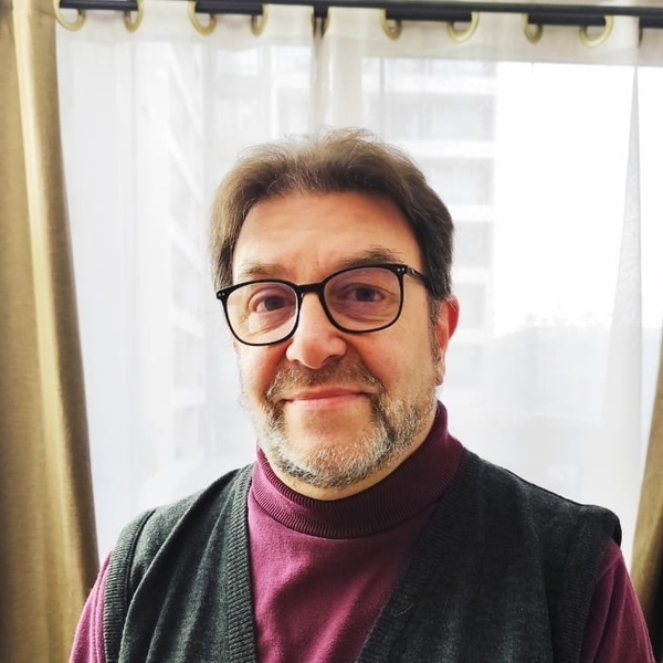 Ricardo - profesor de metodología - Santiago