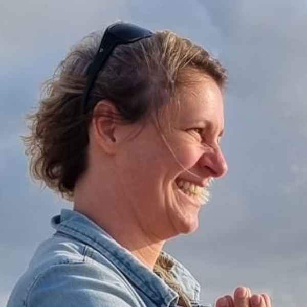 Kim - Leraar Yoga - Wijk aan Zee