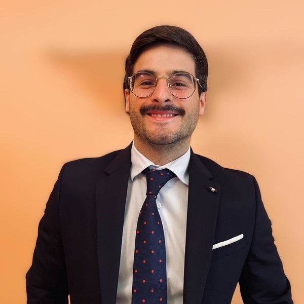 Carlos - Profe de derecho fiscal - La Rinconada