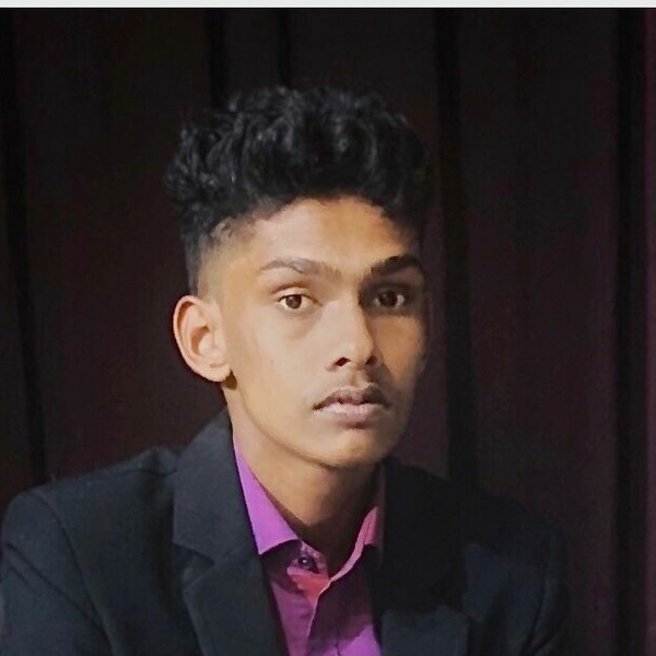 Aneeq - Maths tutor - Pickering