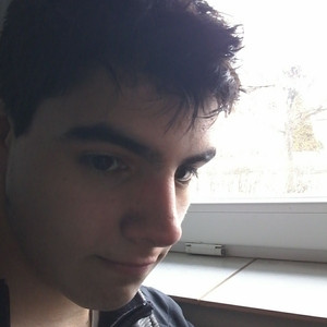 Józef - Piano tutor - North Bellmore
