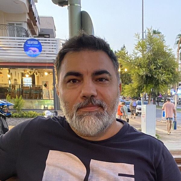 Ugur - Türkçe öğretmeni - Antalya