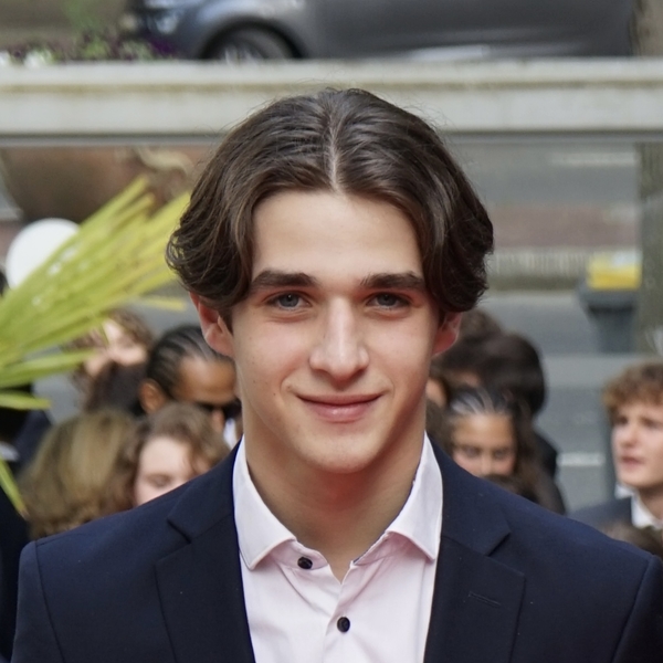 Thomas - Prof de préparation concours écoles de commerce - Sèvres