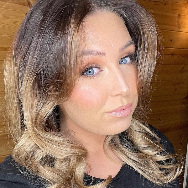 Sophie - Make-up tutor - Glossop