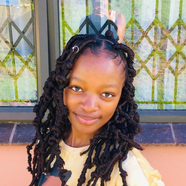 Olwethu - Biology tutor - Luganda