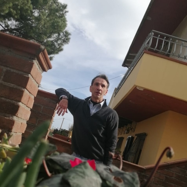 RAFFAELE - Insegnante di biologia - San Costanzo
