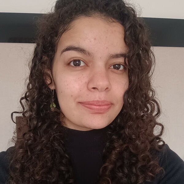 Graziele - Professor de português para estrangeiros - Cubatão