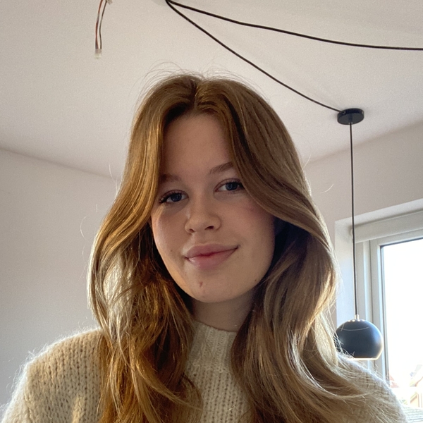 Cecilie - Underviser i matematik - Odense