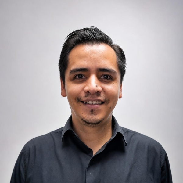 Erick - profesor de fabricación asistida por computadora - Tlalpan