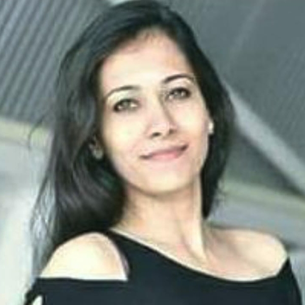 Rashmi - Yoga flow instructor - Florida City