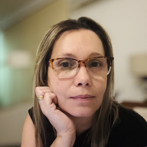 Ana - Prof de inglês - Taubaté