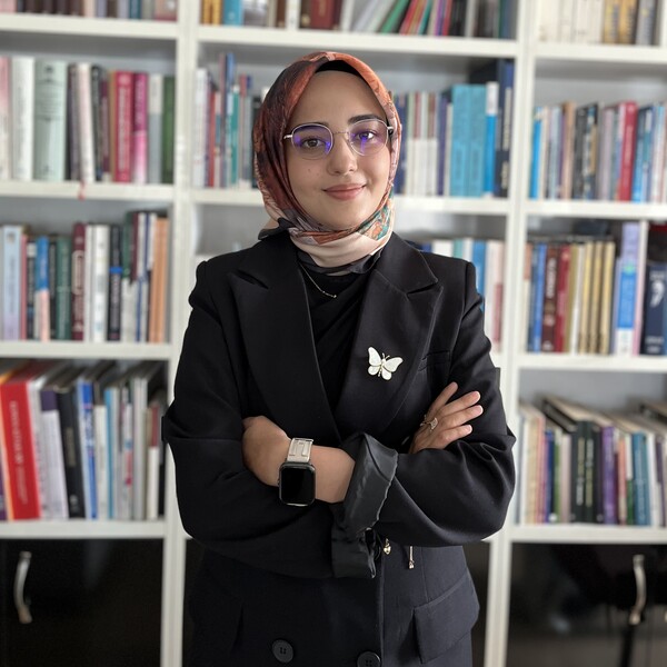 Abide - Dijital pazarlama öğretmeni - 