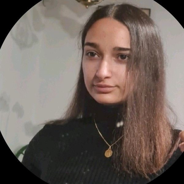 Caroline - Prof de maths - Mouans-Sartoux