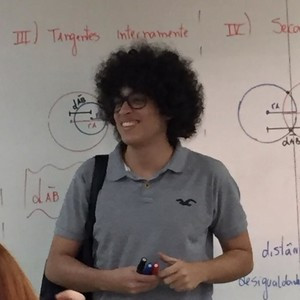 Thiago - Professor de química - 