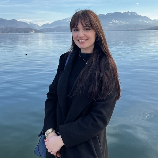 Aliénor - Prof de droit - Bruxelles