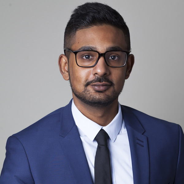 Pragassen - Prof de finance - Paris