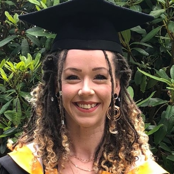 Alice - Drawing tutor - Caerleon