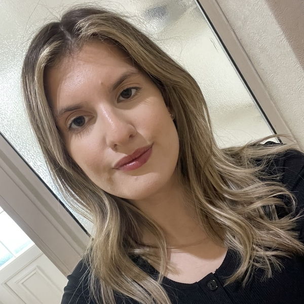 Chloe - Singing tutor - Barnet