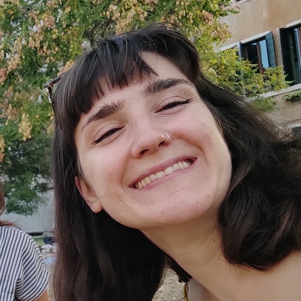 Linda - Prof d'italien - Paris