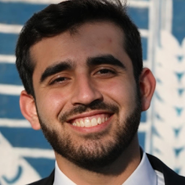 Yair - Maths tutor - Queens