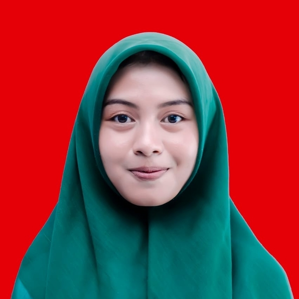 Manal - Guru bahasa inggris - Kecamatan Torjun