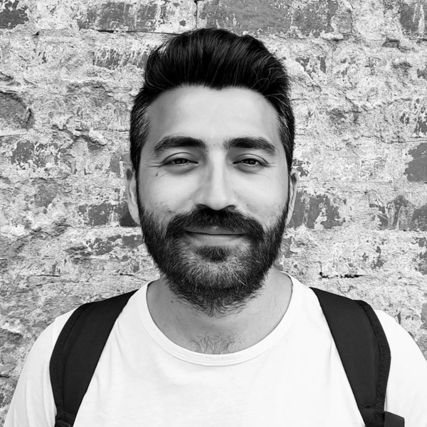 Emrah - Edebiyat öğretmeni - 