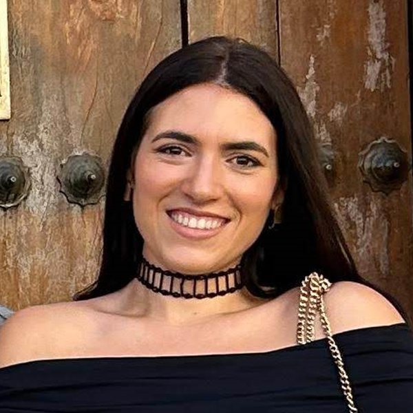 Laura - Profe de ayuda con los deberes - Córdoba