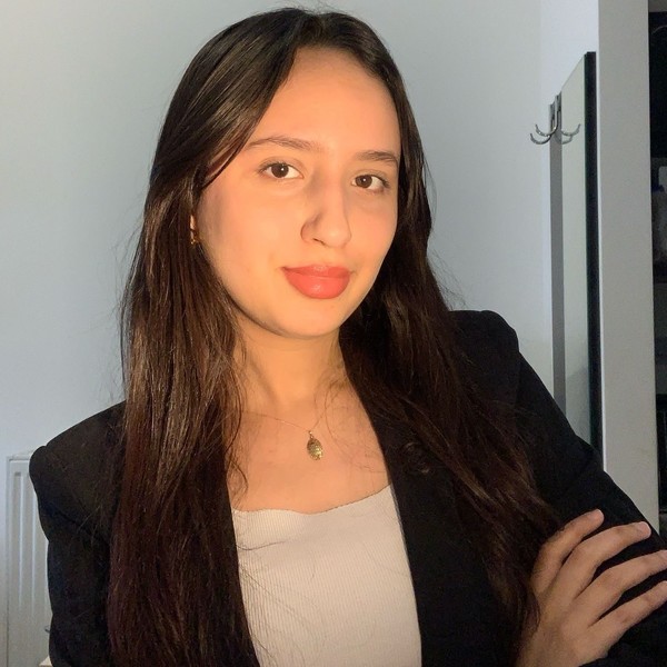 Hafsa - Prof de maths - Chevilly-Larue