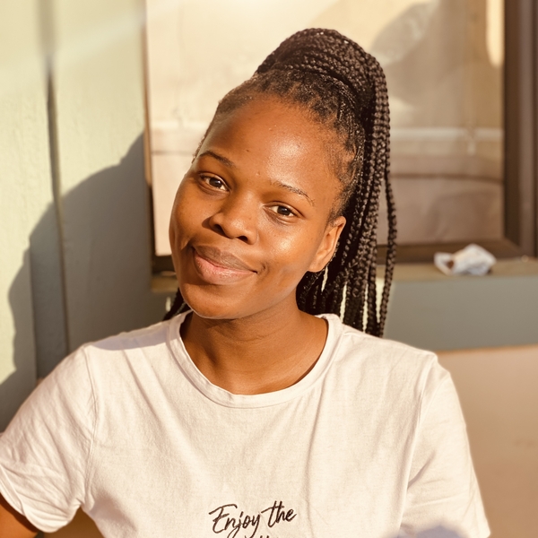 Luyanda - Maths teacher - Hambanathi