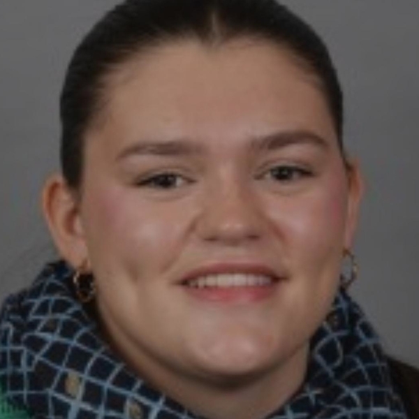 Lucille - Prof d'aide aux devoirs - Huisseau-sur-Cosson