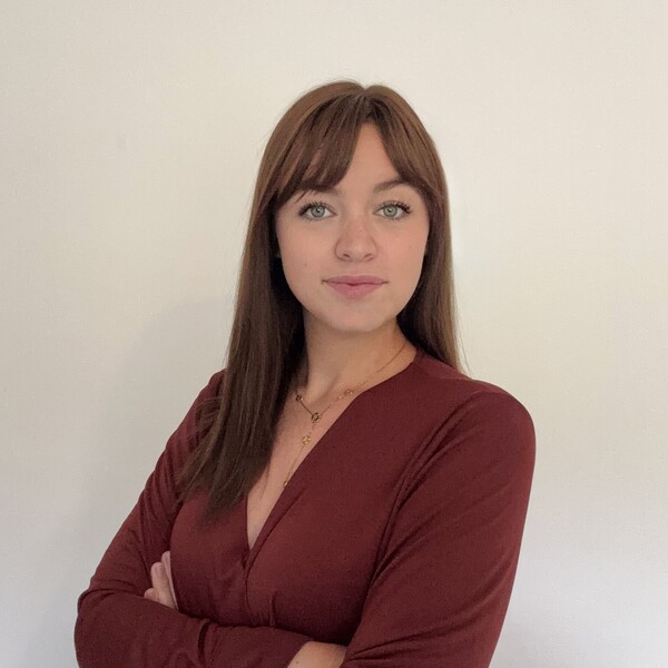 Isaline - Prof d'anglais - Nassogne