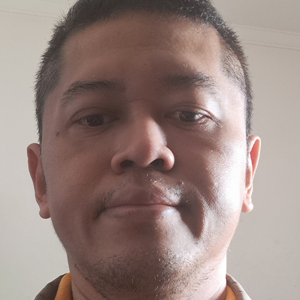 Khristian Edi - Guru ui design - Jakarta Barat